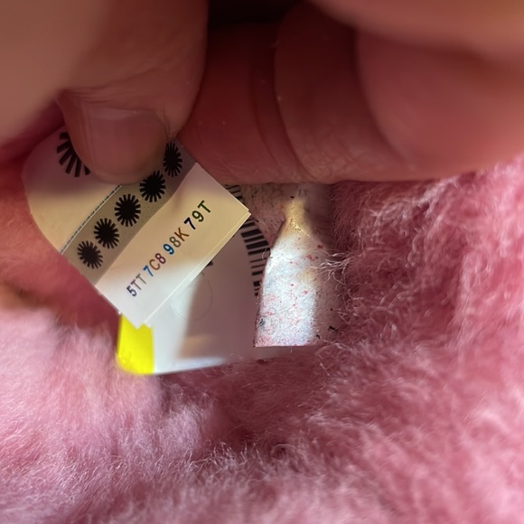 UGG Kid’s Classic II Glitz Shearling Bootie - Picture 8 of 16